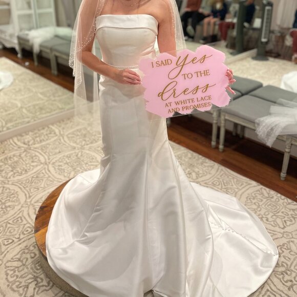 Stella York Dresses & Skirts - Wedding Dress